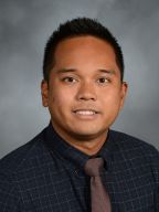 Headshot of Mark Suguitan